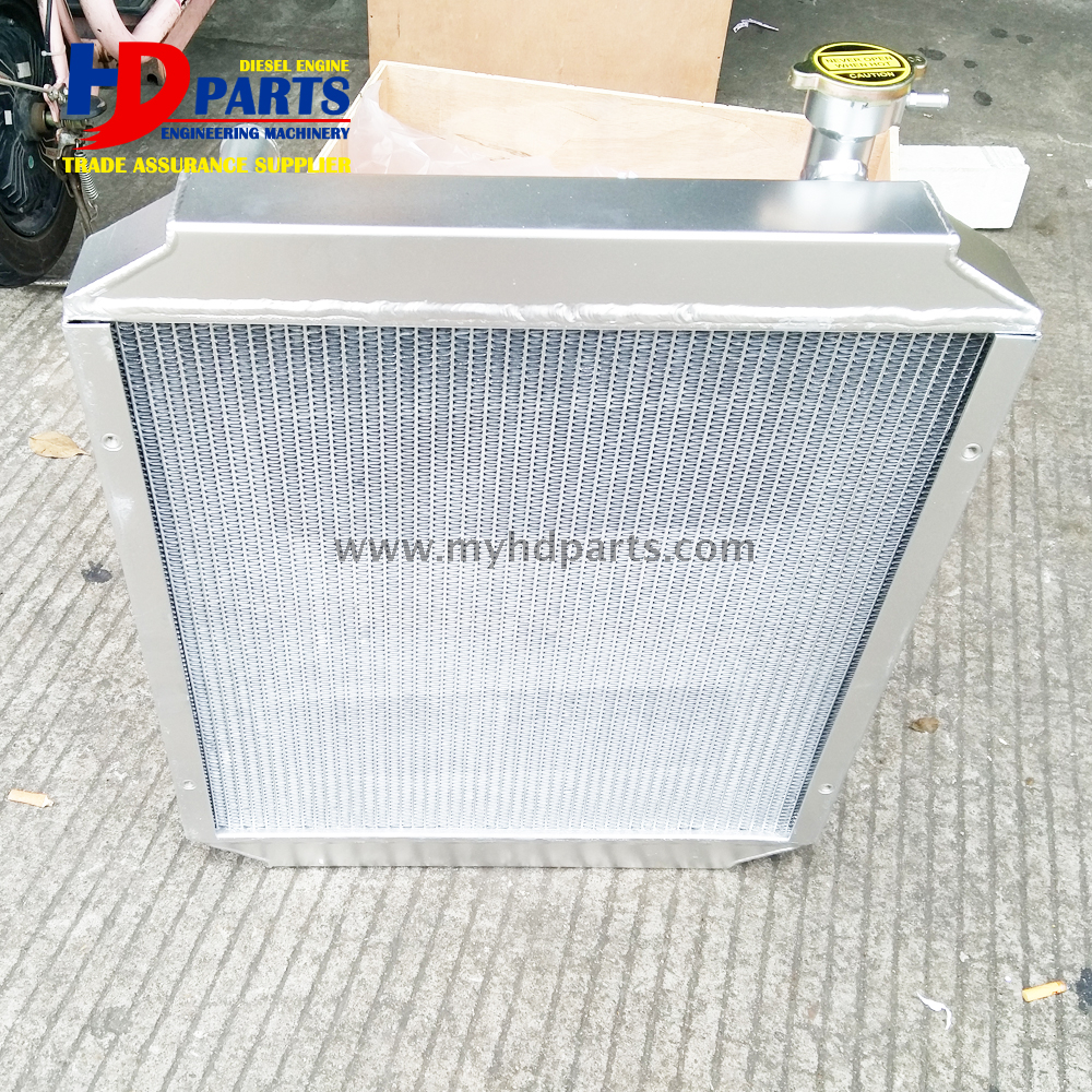 柴油发动机零件PC60-5 PC60-6 PC60 PC75水冷散热器